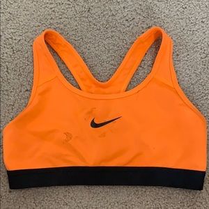 nike sports bra